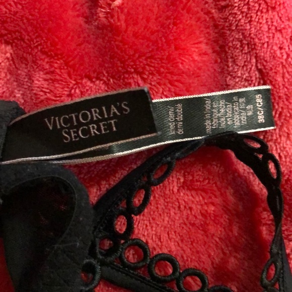 💋VS💋 Dream Angels Black Lined Demi-lace Underwire Bra Sz38C Newish (washed once) - Picture 8 of 10